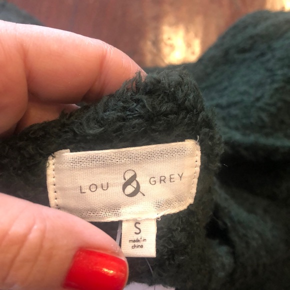 Lou & Grey Fuzzy Hunter Green Sweater size small. - Picture 2 of 4